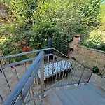 La E Bella 펜션 Somano