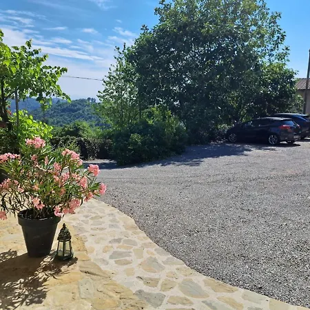 La E Bella Somano